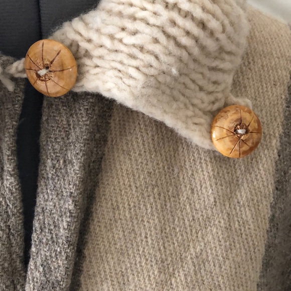 Pretty + Posh Poncho - Picture 3 of 8